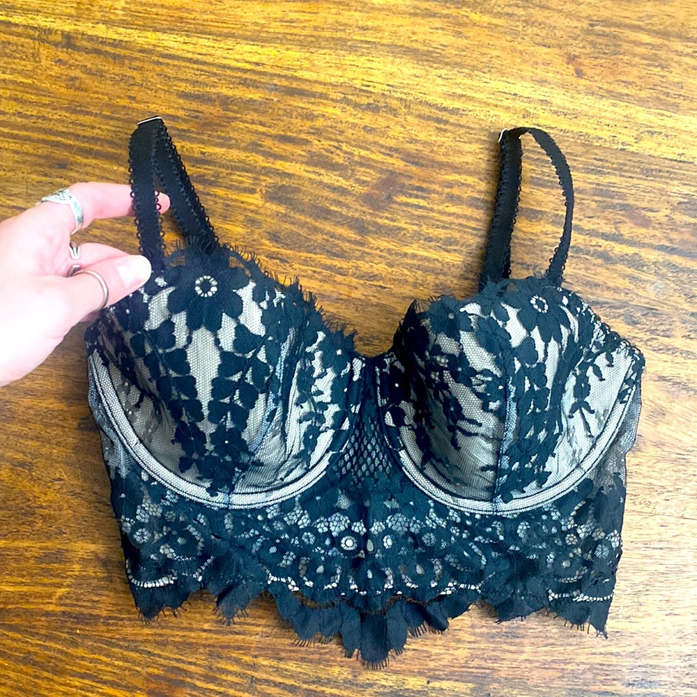 🌼 NWOT Victoria’s Secret Bustier